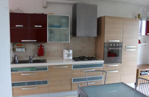 Torrette Apartment | Appartamento Metaurilia