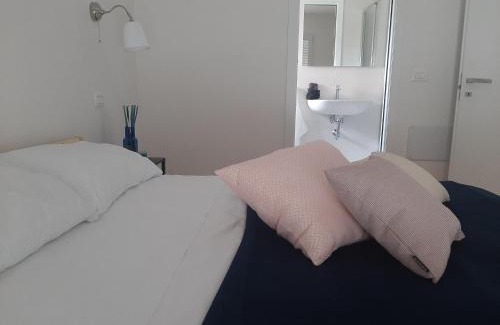 Fano Apartment | Appartamento nuovo da Lilly con terrazza tra centro e mare