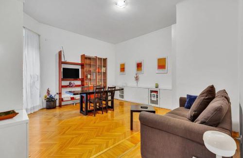 Citta Studi Apartment | Appartamento Pacini - Lakeside L&B