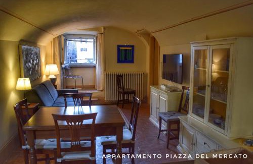 Spoleto Apartment | Appartamento Piazza del Mercato