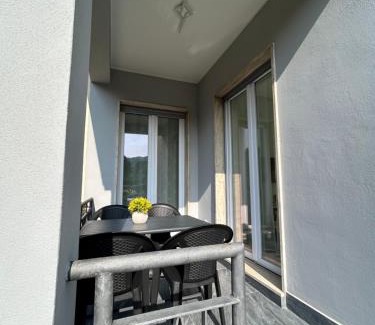 Luino Apartment | Appartamento Rajmonda