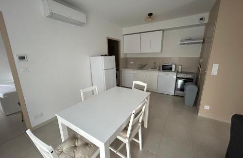 Chateauneuf-de-Galaure Apartment | Appartement avec jardin