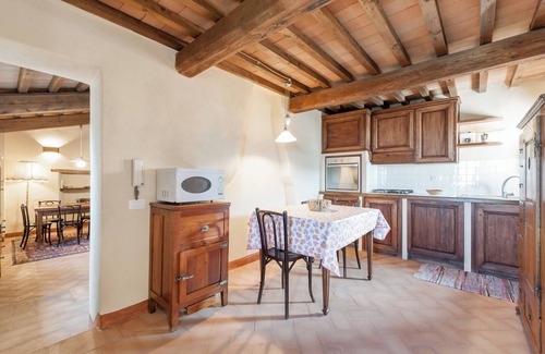 Castelnuovo di Val di Cecina Apartment | Appartement Économique 1 Chambre