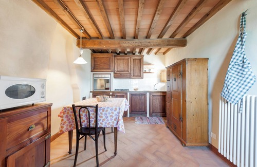 Castelnuovo di Val di Cecina Apartment | Appartement Économique 1 Chambre