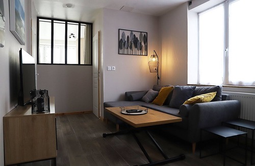 Saint-Quentin Apartment | Appartement 2 Chambres, 2 Salle de Bains, Internet Fibre, Netflix