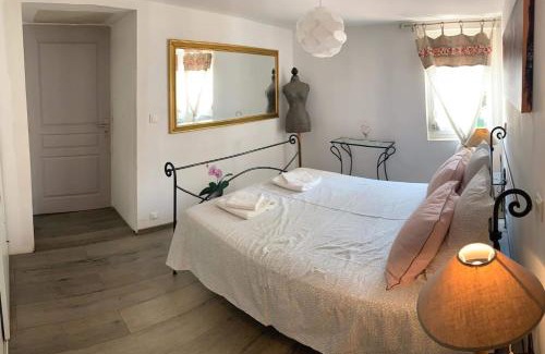 Beaumes-de-Venise Apartment | Appartement au Coeur de la Provence
