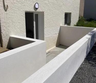 Chateau-d'Olonne Apartment | Appartement charmant aux Sables-d'Olonne avec terrasse.