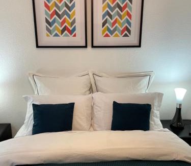 Poteries Apartment | Appartement calme avec balcon, à 4km du centre, Parking, WI-FI, Netflix gratuit