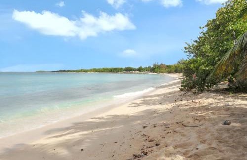 Port-Louis Apartment | Appartement charmant à Port-Louis avec jardin clôturé