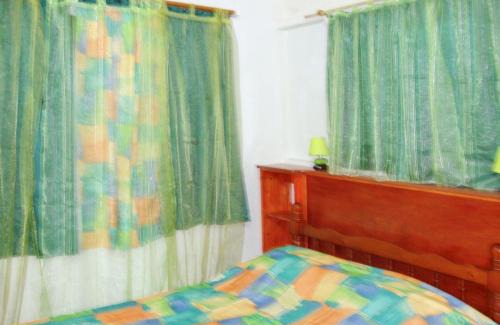 Port-Louis Apartment | Appartement charmant à Port-Louis avec jardin clôturé