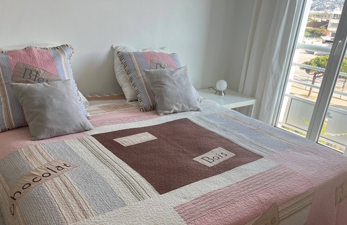 Bonneveine Apartment | Appartement Climatisé Avec Terrasse 2 mn Plage 3ch box Fermé