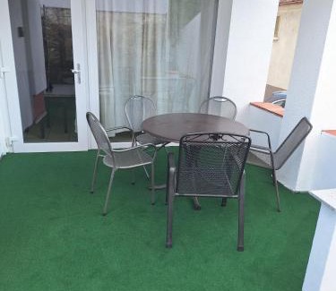 Buerstadt Apartment | Appartement Confidence, Monteurwohnung
