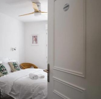 Montreuil Apartment | Appartement confortable a Montreuil 80 m² Vue sur jardin