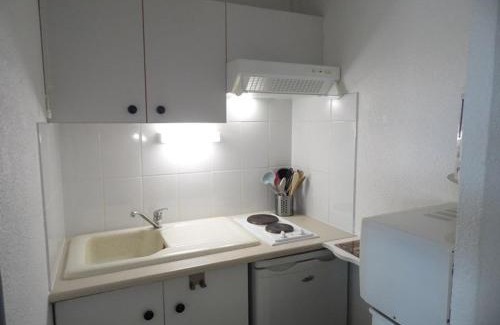 Marseillan Apartment | Appartement cosy à 200m de la plage avec parking privé et loggia, animaux admis - FR-1-326-668