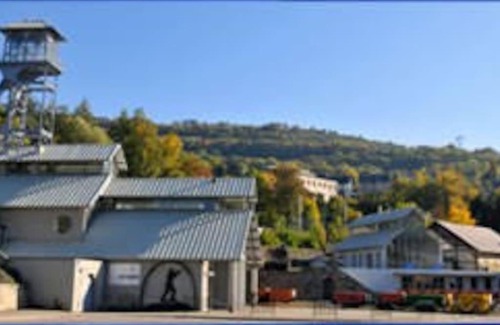 Prunieres Apartment | Appartement cosy au calme La Salamandre