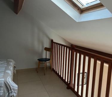 Chelles Apartment | Appartement cosy idéalement situé