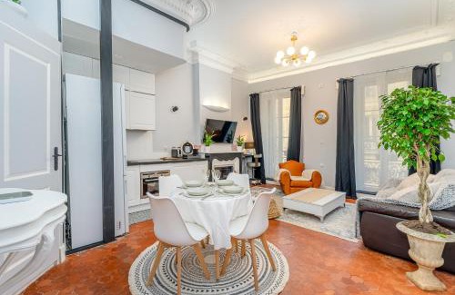 La Joliette Apartment | Appartement de Caractère et Climatisé à la Joliette