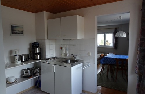 Gollenshausen a.Chiemsee Apartment | Appartement 5 - 43 qm - Wohnraum, Schlafzimmer, Küche, Dusche/WC, Balkon