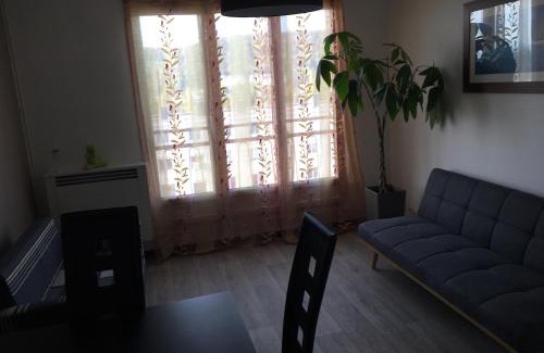 Coteaux Ouest Apartment | APPARTEMENT Deux chambres Salon Parking Rouen Kindarena