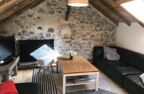 Forville Apartment | Appartement Duplex avec Jardin Attenant