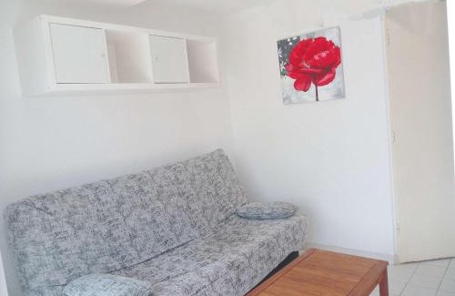 Marseillan Apartment | Appartement en bord de mer avec piscine, terrasse et parking privé - FR-1-387-67