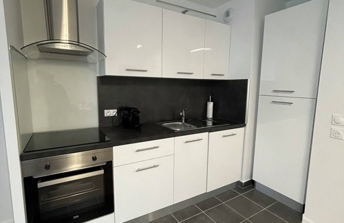 Longjumeau Apartment | Appartement Equipé et Meublé