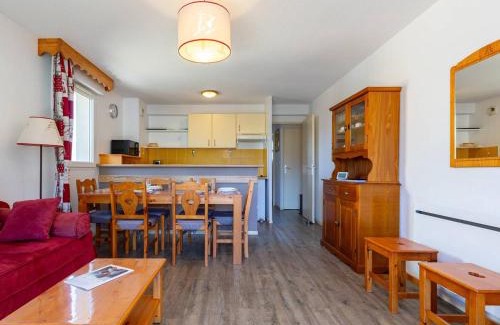 Germ Apartment | Appartement familial 8 personnes, vue montagnes, proche pistes - FR-1-695-83