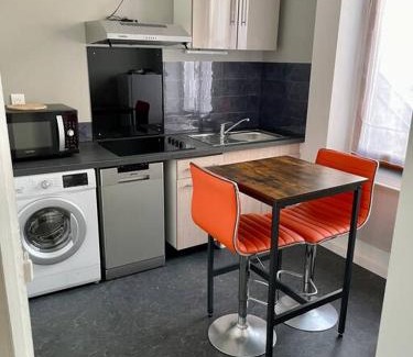 Charleville-Mezieres Apartment | Appartement idéalement situé