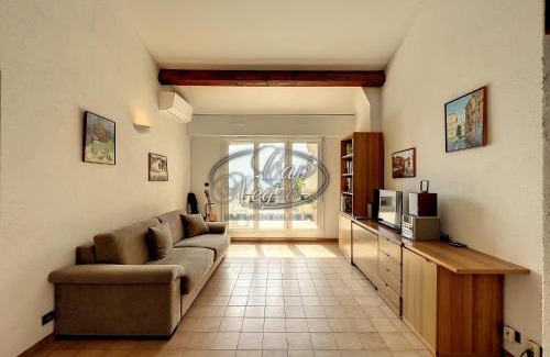 Le Rayol Apartment | Appartement avec terrasse et vue mer proche de la plage du Rayol