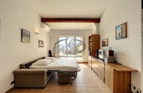 Le Rayol Apartment | Appartement avec terrasse et vue mer proche de la plage du Rayol