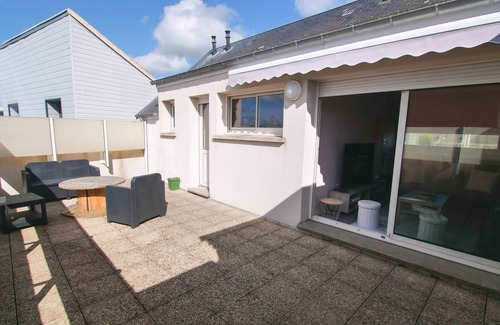 Saint-Jean-de-Daye Apartment | Appartement Terrasse