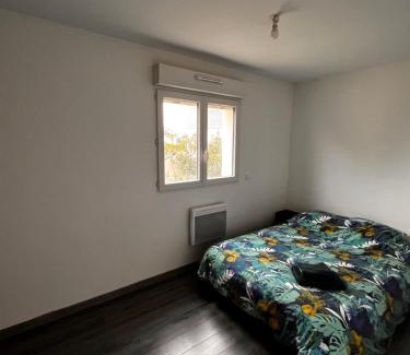Saint-Michel-sur-Orge Apartment | Appartement avec 2 chambres proche Orly