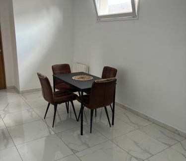 Saint-Michel-sur-Orge Apartment | Appartement avec 2 chambres proche Orly