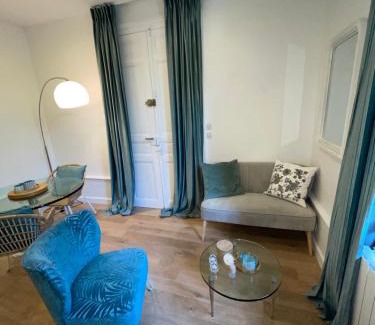 Thermal Apartment | Appartement François 1er