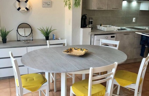 Favone Apartment | Appartement JOLY- See view - beach on foot