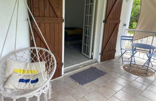 Saint-Claude Apartment | Appartement l'écrin