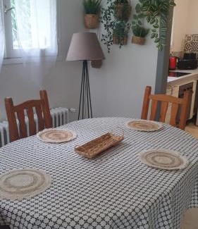 Morlaix Apartment | Appartement La Garance, Gites de Daumesnil