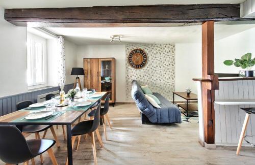 Champ de Foire Apartment | Appartement Le Spacieux Bressan - Hyper-Centre