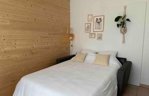 Bourg-en-Bresse Apartment | Appartement lumineux Parking Privé Gratuit