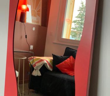 Pontarlier Apartment | Appartement moderne dominant la ville