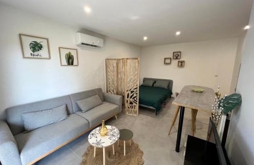 Mondragon Apartment | appartement Mondragon