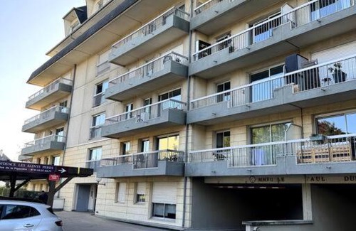 Quartier Calmette Apartment | Appartement neuf avec balcon et parking privé