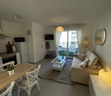 La Capelette Apartment | Appartement neuf, parking et terrasse Proche Vélodrome