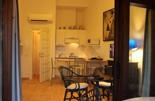 Porto Rotondo Apartment | APPARTEMENT ON THE BEACH - COSTA SMERALDA - PORTO ROTONDO