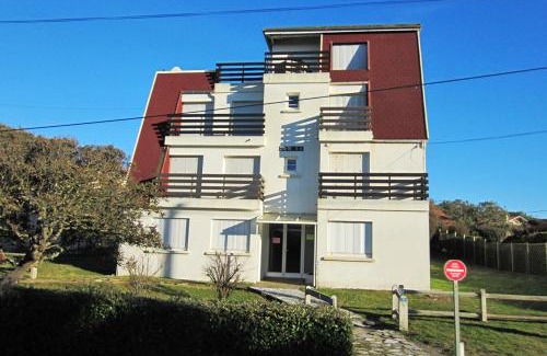 Soorts-Hossegor Apartment | Appartement Pour 4 Personnes Face A La Plage De La Graviere- Residence San Michele