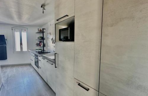 Courseulles-sur-Mer Apartment | Appartement près du port centre et plage - Vue mer