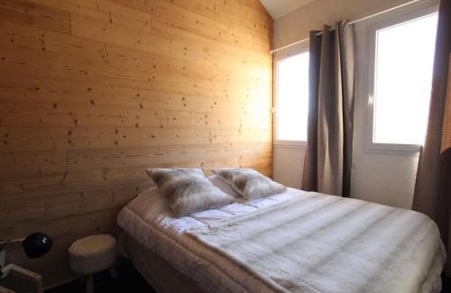 Briancon Apartment | Appartement rénové 4 pièces avec mezzanine et 3 chambres, au cœur de Briançon, proche commerces et télécabine - FR-1-330C-118