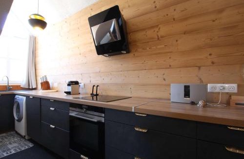 Briancon Apartment | Appartement rénové 4 pièces avec mezzanine et 3 chambres, au cœur de Briançon, proche commerces et télécabine - FR-1-330C-118