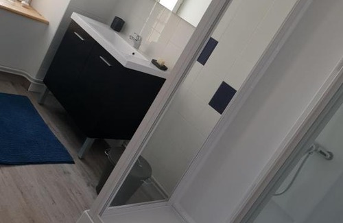 Saint-Antheme Apartment | APPARTEMENT ROUGE