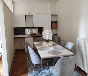 Poincare Apartment | Appartement spacieux proche du centre ville